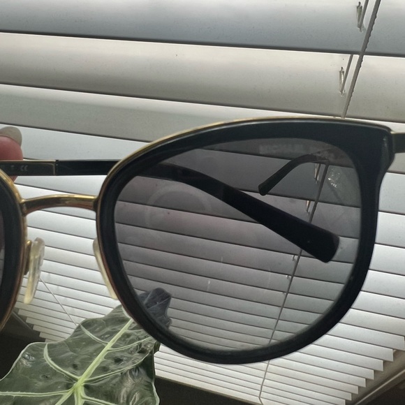 NEW MICHAEL KORS SUNGLASSES - Picture 3 of 5